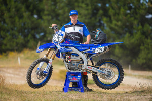 Dylan Walsh signs with Ben Townley Tours
