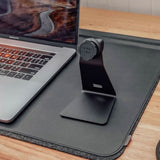Quad-Lock-Desk-Mount